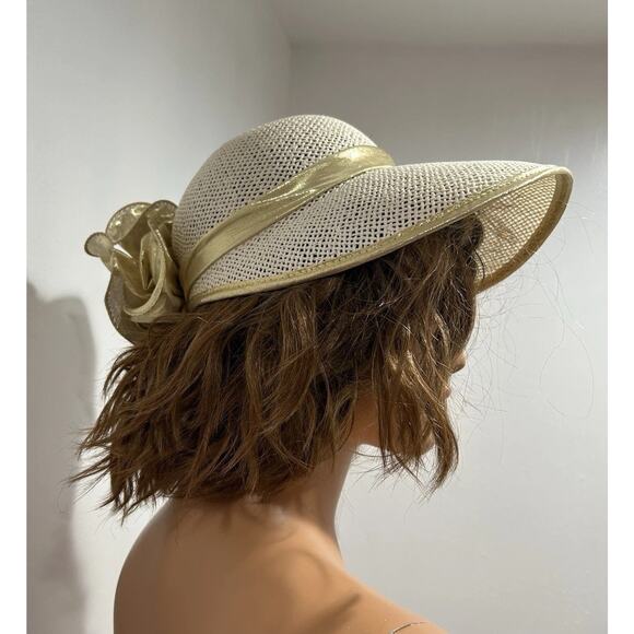 Ribbon Sonni Hat Natural Straw With Gold Bow Fabric cloche Style Sun Hat main image 4